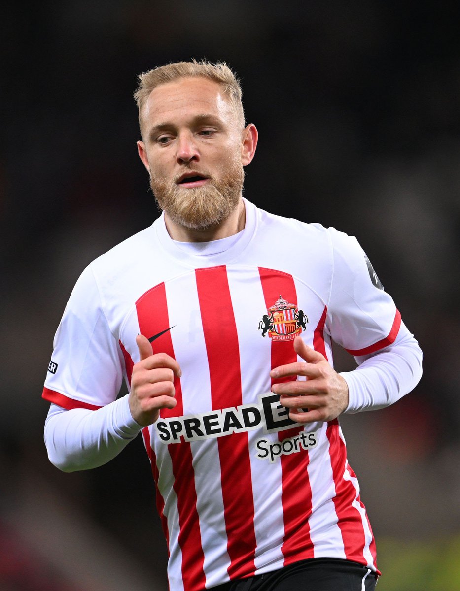 JosephBrown_974's tweet photo. 🚨| Alex Pritchard to Birmingham City is a DONE DEAL!✅

Fee around £100k, medical later today.

#BCFC #Blues #SAFC #Transfers https://t.co/vblGeVVLHR
