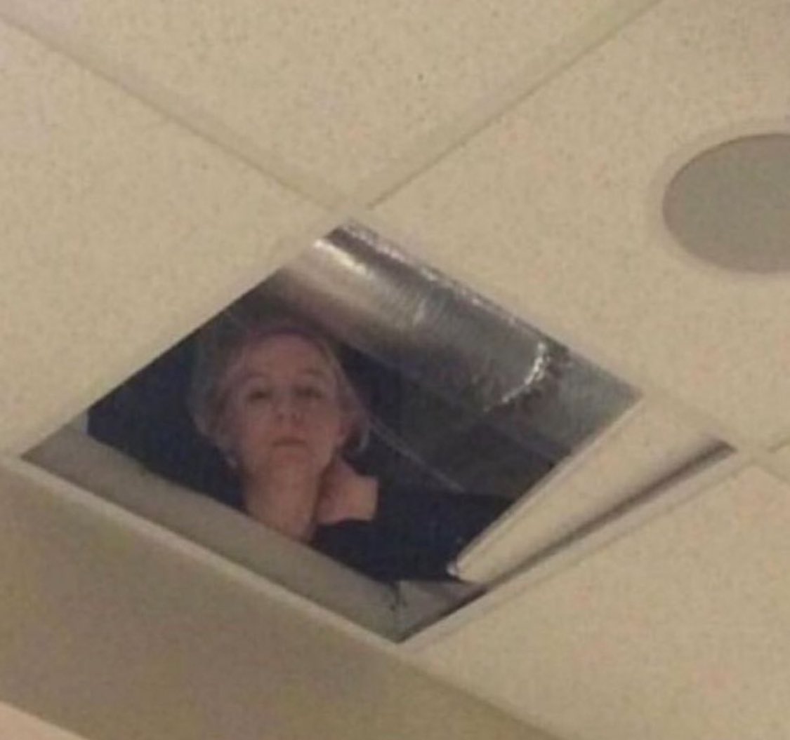 🏄🏾♀️ tweet media