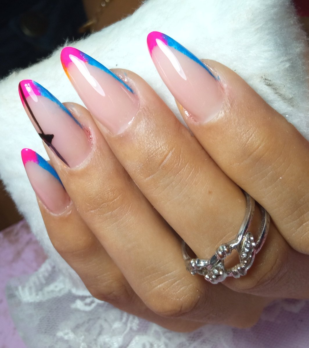 YasmiinSantoo11's tweet photo. Já estamos no ritmo de carnaval 🥳💅🏻 #boraaaa
Acrigel
(21)97620-3029 https://t.co/UJmzhZBWIs