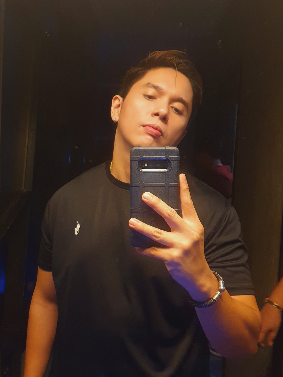 jughead1020's tweet photo. #Dinagyang2024 https://t.co/F9iHaATHTi