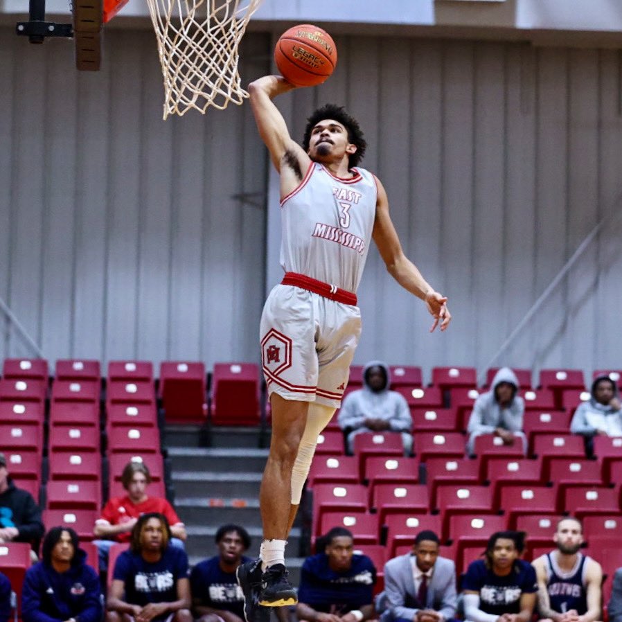 EMCC Athletics tweet media