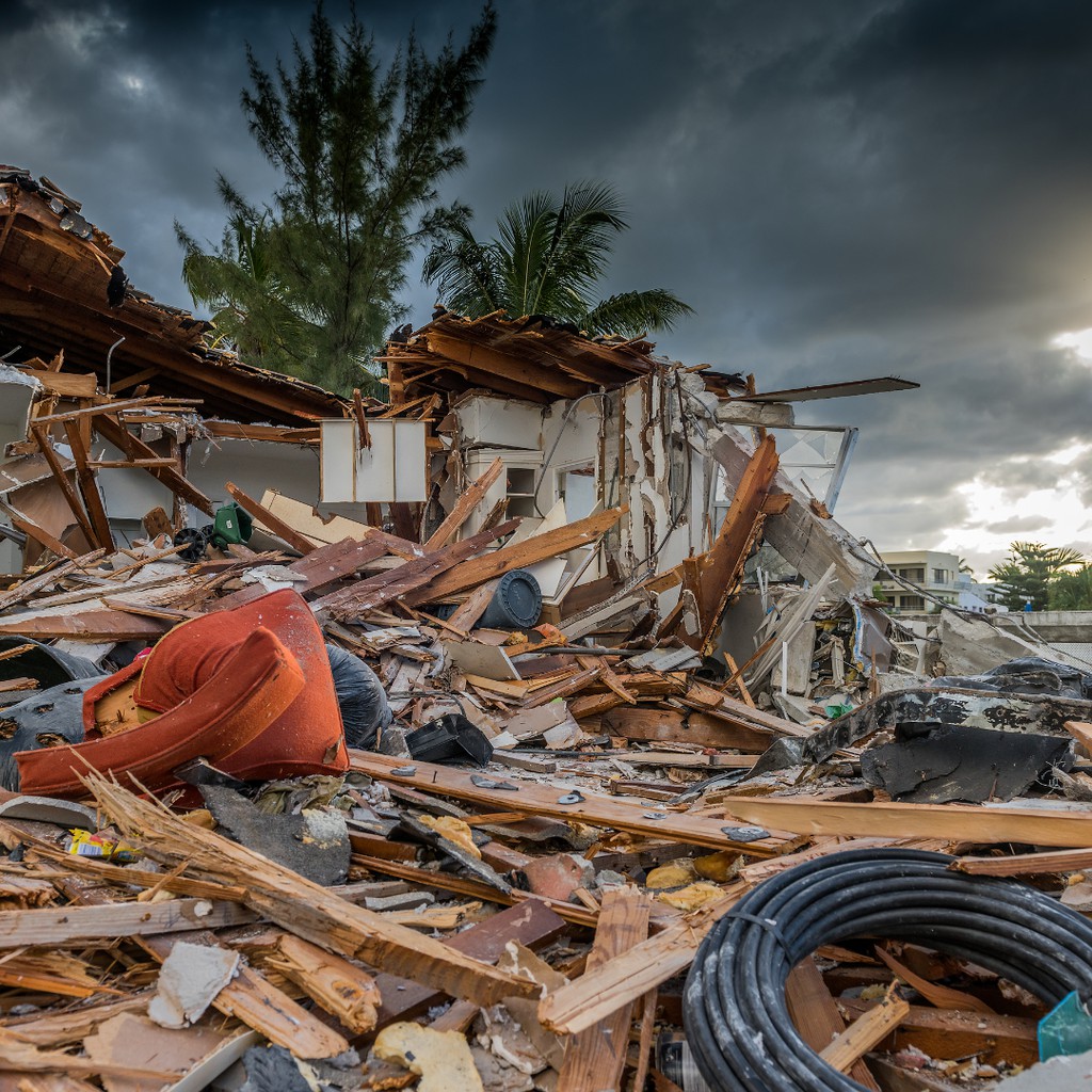 Debris removal after hurricanes is a massive task. Discover the challenges and alternatives in our latest blog post. 🚧💪

Read more 👉 lttr.ai/ANwqP

#Hurricane #Hurricanepreparedness #HurricaneImpact #HurricaneAwareness