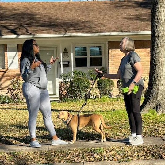 I couldn't let this great weather pass w/o going to speak w/Harris County residents in Meyerland. Tune in to tonight's forum w/the @meyerdems &amp; hear about my passion to uphold dem values &amp; protect voting rights as the next Harris County Tax Assessor-Collector. 💜🩵 #Bess4HCTX