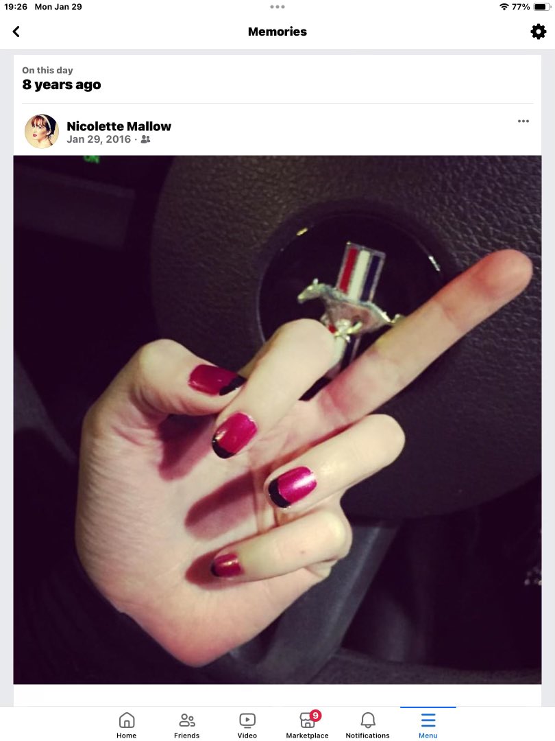 Nikita_Malo's tweet image. Zeus finger. Google it. Not an F you. #zeus #handanalysis