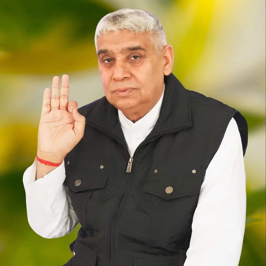 avantika_yadav1's tweet photo. ✨ हे__मालिक 🤲💌....
बख्श  गुनाह  मेरे,  तुझे सब बख्शनहार कहते हैं ,
       दया  कर  मुझ  पर ,  तुझे सब #दीनदयाल कहते हैं।
 #लाज  रख  मेरी ,  तुझे सब पालनहार कहते हैं ,
      तार  दे  मुझको  इस-बार  तुझे सब #तारणहार कहते हैं। 🌱 https://t.co/PdsLYpNi97