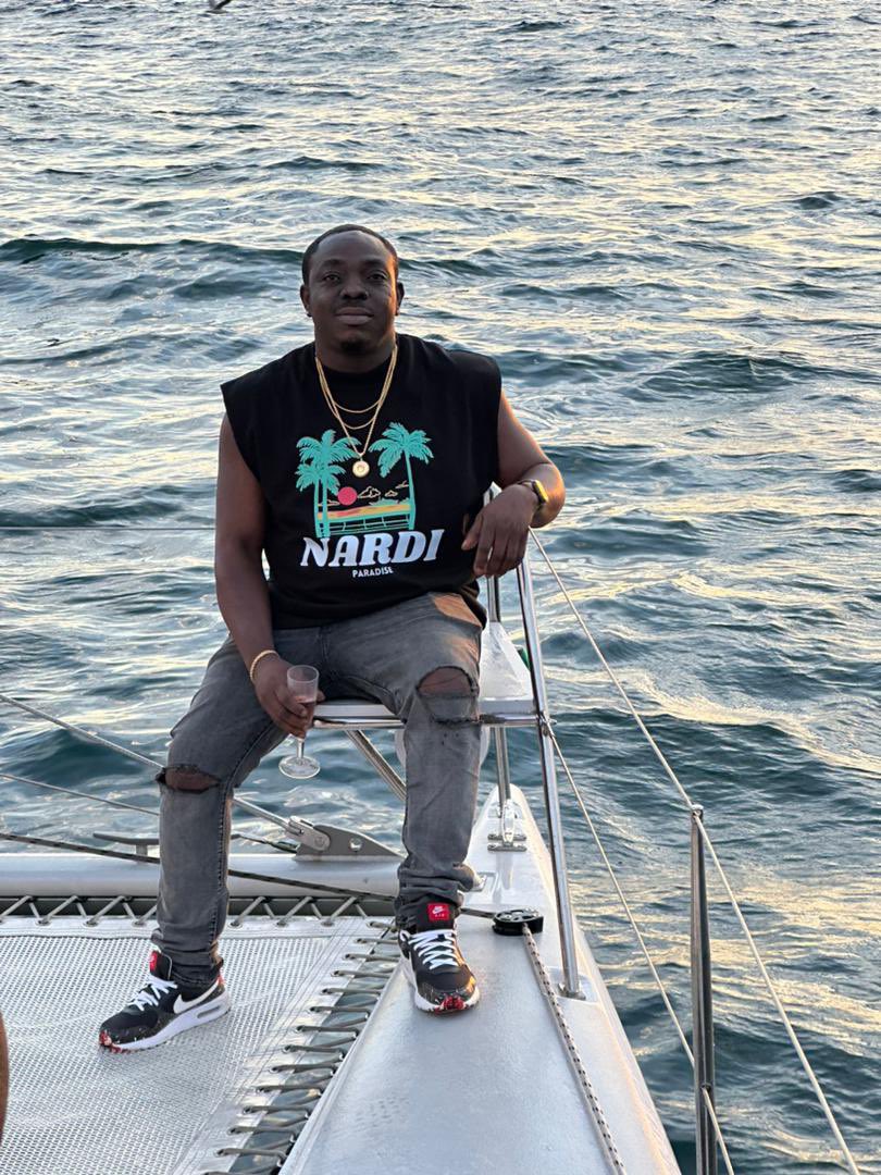 BernardDow's tweet photo. NARDI SZN πΏπ¦πΏπ¦π€πΏ
#nardiclothing #nardiapparel #nardistudios #nardiclo #nardiwear #nardioutfitters #nardibrand #nardibrandghana #Wearnardi #nardihomme #nardifemme #nardidonations #nardi #dopeconnectz https://t.co/9D5mqm7Wkz
