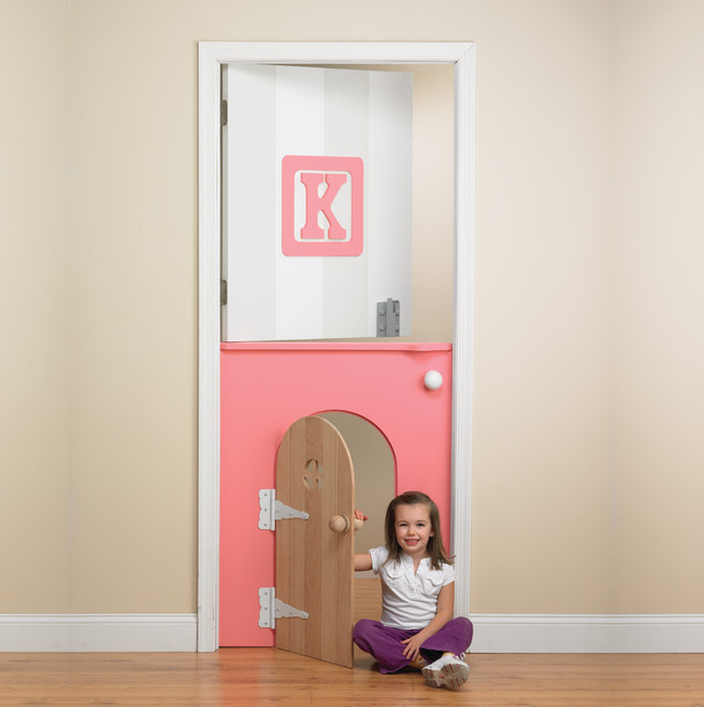 Ensure your little explorer's safety with the right hinges! 🏠👶 Our guide on childproofing your home focuses on durable and secure hinges to keep doors and cabinets safe. #Childproofing #HomeSafety #ParentingTips