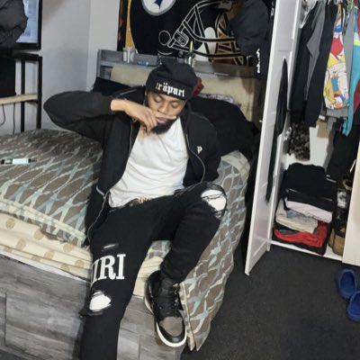 thvt_flawless's tweet photo. #NewProfilePic https://t.co/F1FqIMcGYP