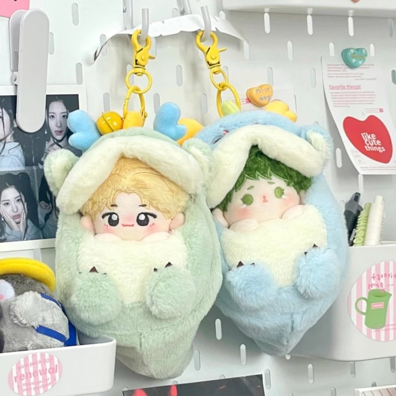 nyankyo_id's tweet photo. [HELP RT-INA 🇮🇩]#DOLLCLOTHES LITTLE DRAGON

📅 2 FEB'24, 18.00 WIB 

VER: Blue / Green

For 10cm Doll
💰 IDR 155k | USD 12.95
❌ SHIPPING + TAX

FORM
https://t.co/JAj8lgdnSk

#dollaccessories #aksesorisboneka #10cmdollclothes #bajuboneka10cm #10cmdollheadgear #10cmdollbag https://t.co/k8KUuFqdGY