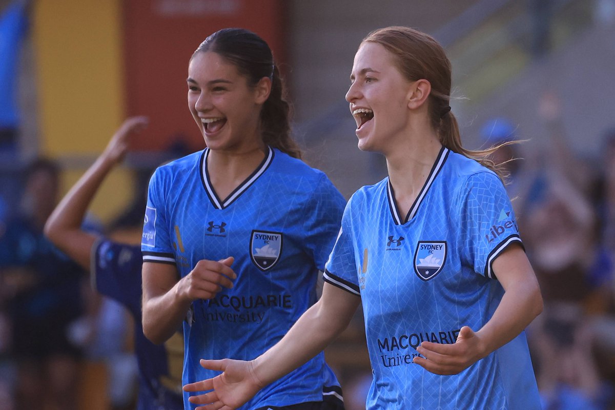 SydneyFC's tweet photo. Some of our favourite snaps from our time at Leichhardt Oval so far 💙📸
On Saturday night we return to take on Perth Glory 🎟️ https://t.co/J0ZxhEBGBC
#SydneyIsSkyBlue https://t.co/BL4p0joXLG