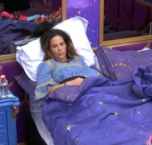 cleytu's tweet photo. quem foi que inventou a dinâmica do sincerão de hoje? Favor passar no RH. #BBB24 https://t.co/khAty8944K