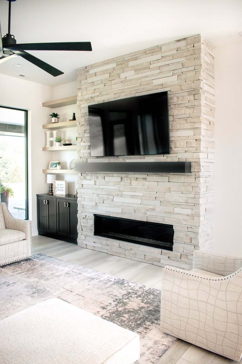 EdwardsStone_'s tweet photo. This Fond Du Lac | Multi 123 fireplace from Malibu Homes is really turning up the heat! π₯ Check out more of our our Multi 123 Collection at
https://t.co/zov0htPFA4
#EdwardsStone #MalibuHomes #NaturalStone https://t.co/bCLQY936qz