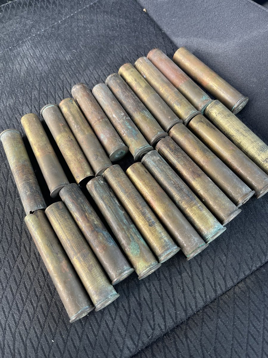 armored_forces's tweet photo. 最近みない物が入荷しました
28番☺️
お探しの方いらっしゃいますか？
その他12番など数は少ないですが
ありますので、
お問い合わせお待ちしています😊 https://t.co/esx7B94sCw