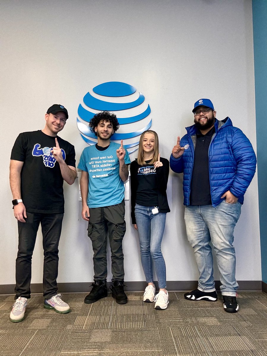 Dan Young ™️ tweet media