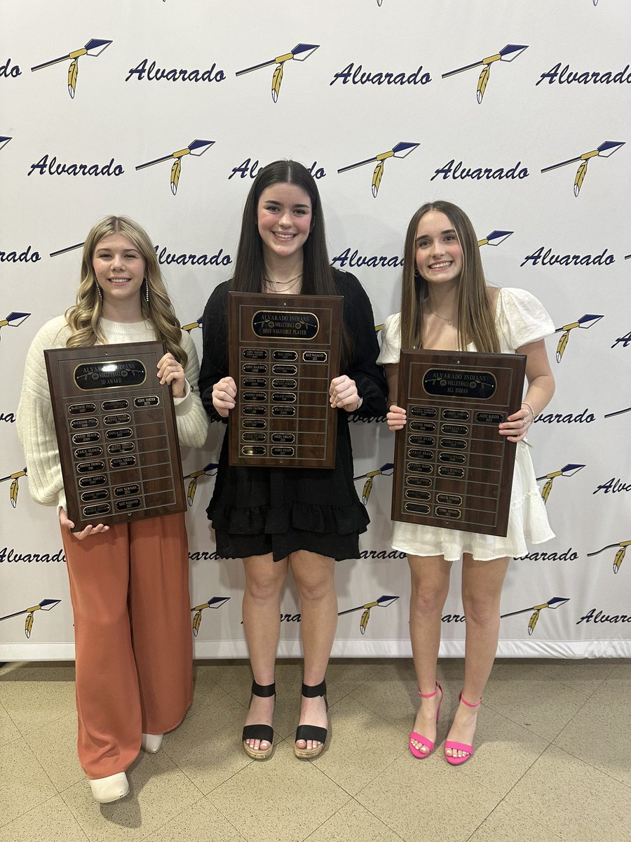 Alvarado Lady Indian Volleyball tweet media