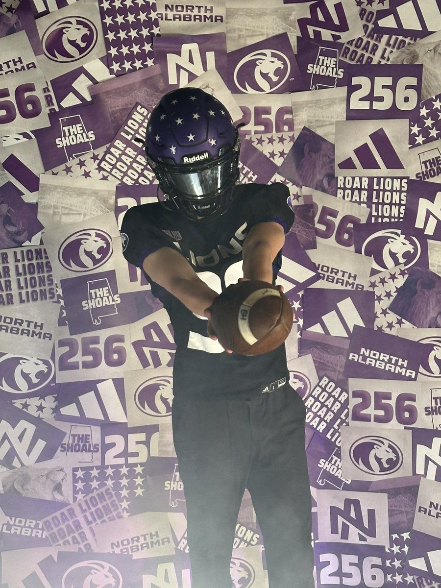 FloTown this past weekend!🦁🟪🟨<a href="/Coach_LukeRoth/">Luke Roth</a> <a href="/BrentDearmon/">Brent Dearmon</a> <a href="/perk3445/">Jeremy Perkins</a> <a href="/RecruitTheA/">Austin FB Recruiting</a> <a href="/OneOnOneKicking/">OneOnOne Kicking Camps🏈</a> <a href="/StClark30/">Coach Steven Clark</a>