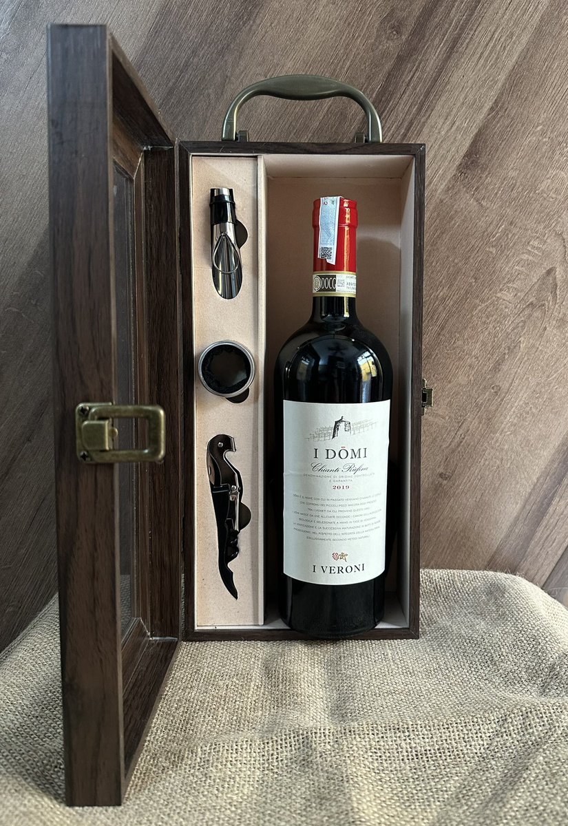 🍾 Rượu Vang Ý I Domi

✨Một món quà mà những tín đồ yêu thích vang hữu cơ không thể bỏ lỡ.

👉 Liên hệ ngay để nhận tư vấn: ruouvangitalia.com.vn/san-pham/ruou-…
#levino #idomi #ruouvangy