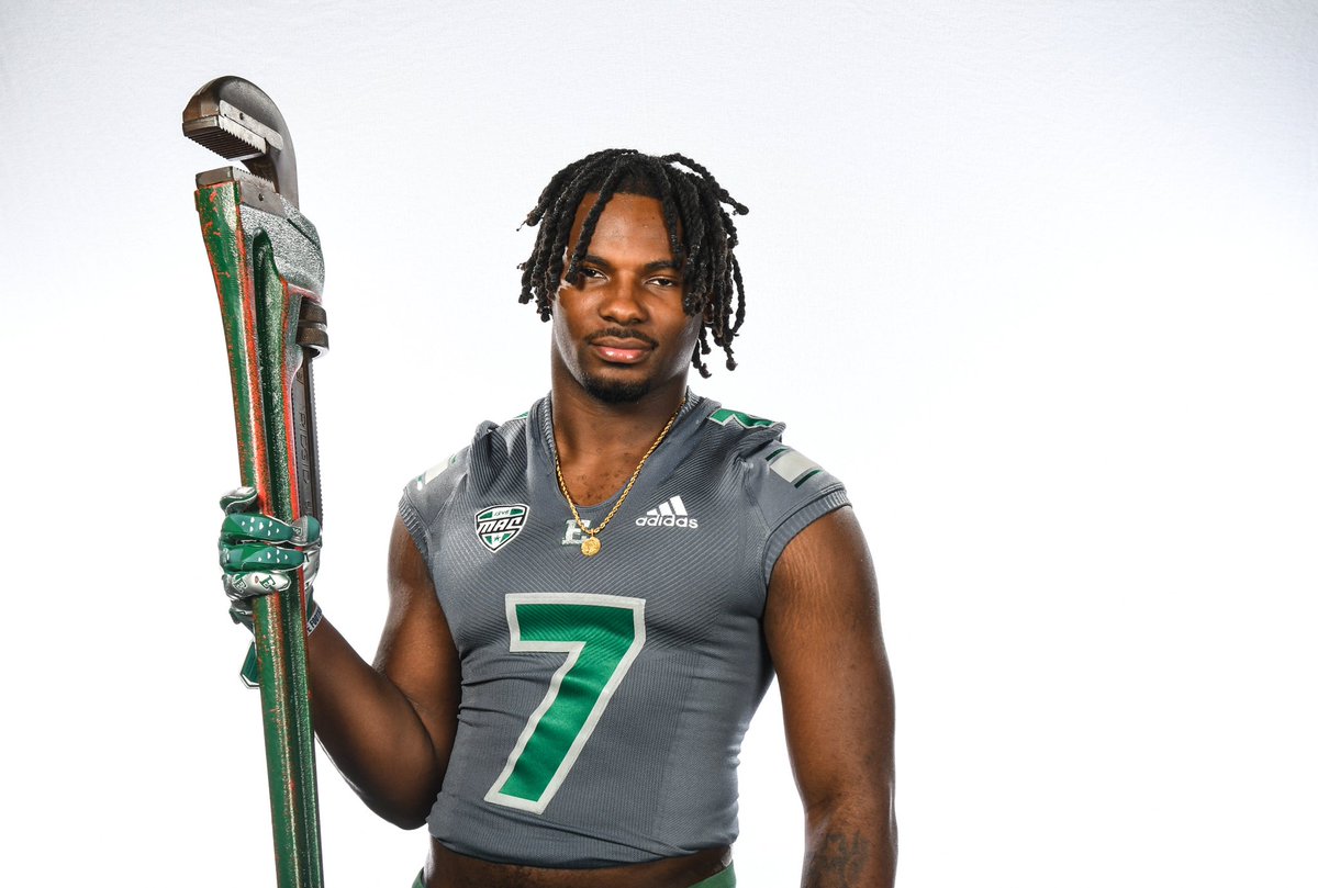 Had a good time down in Eatsern Michigan I enjoyed it!🤍💚 <a href="/Coach_Creighton/">Chris Creighton</a> <a href="/CoachIReed/">Issac Reed</a> <a href="/EMUFB/">Eastern Michigan Football</a>