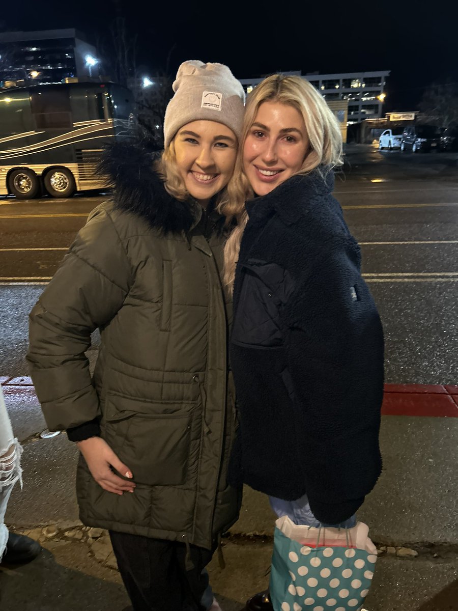 dwtsmariss's tweet photo. Last night was the best🥺🫶🏻 https://t.co/zHQhMv4GFV