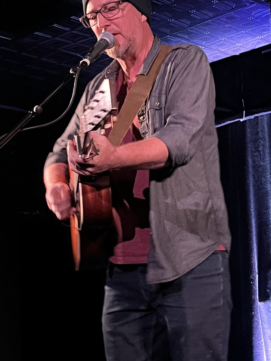 RichardRraffel's tweet photo. A great evening of music with old and new friends Mandy Fer/Sway Wild and Peter Mulvey at Hopmonk Tavern Novato presented by KC Turner. https://t.co/YpLII2QKZi