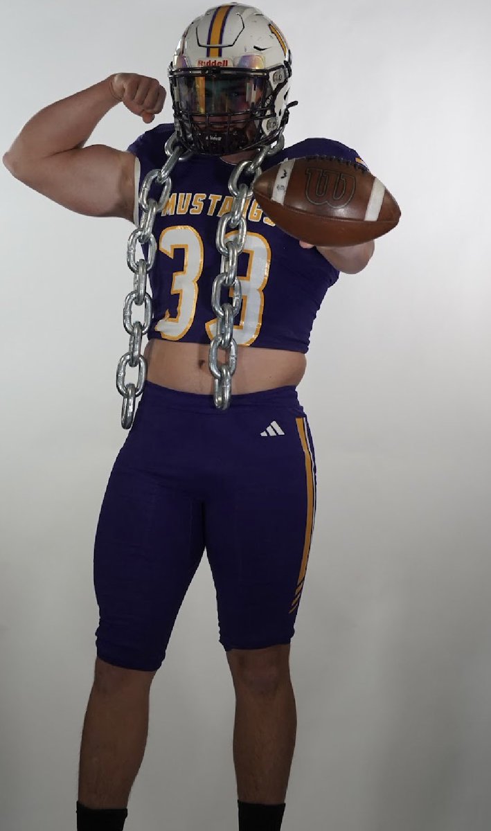 The_IanFishburn's tweet photo. Had a great time at WNMU this weekend! Huge thanks to @CoachJamesLee_ for hospitality and huge thanks to @coach_bhickman for the official offer! @CoachPron14 @nmpreps @PrepRedzoneNM https://t.co/nPPlLY1AwX