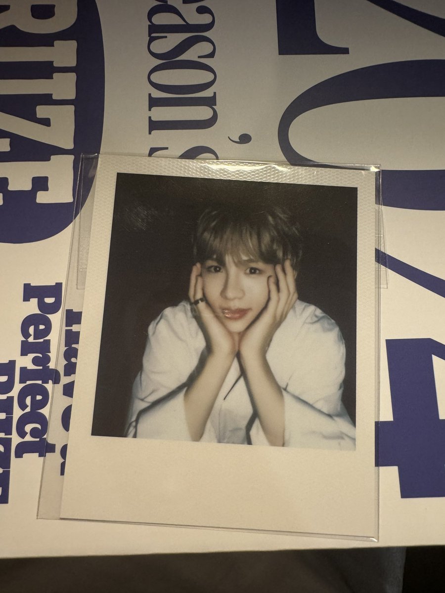 bbinrang's tweet photo. (พร้อมส่ง) สเป โชทาโร่ โพลารอยด์ RIIZE 2024 Season's Greetings ซซกต special polaroid shotaro

390 รวมส่ง 

นัดรัยสยามได้ค่ะ

สนใจ dm / mention ได้เลยค่ะ 
#ตลาดนัดRIIZE #ตลาดนัดน้องข้าว
#ตลาดนัดอซท https://t.co/9bgxd6ABxZ