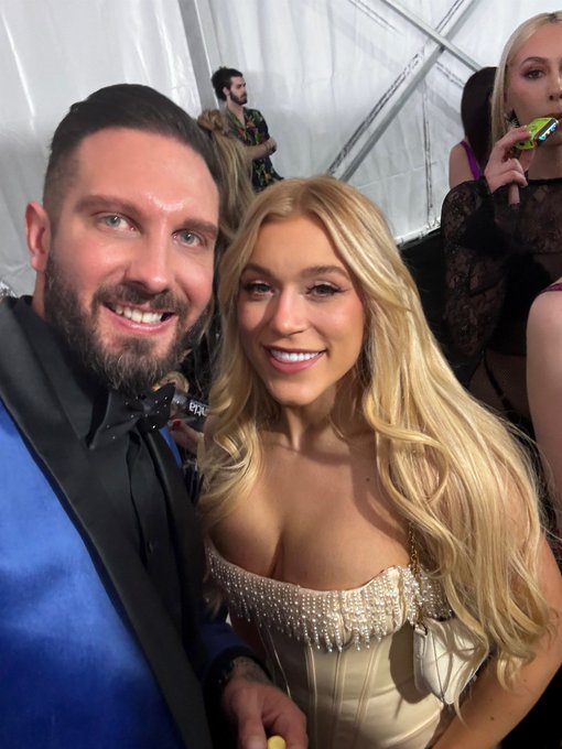 2 Brits! One carpet! #AVN Thank you for being my Beautiful date @ellebrookeuk for your First AVN!  #worldchamp<a href="/tag/avn"class="tags">#AVN</a><a href="/tag/worldchamp"class="tags"><span>#worldchamp</span></a>