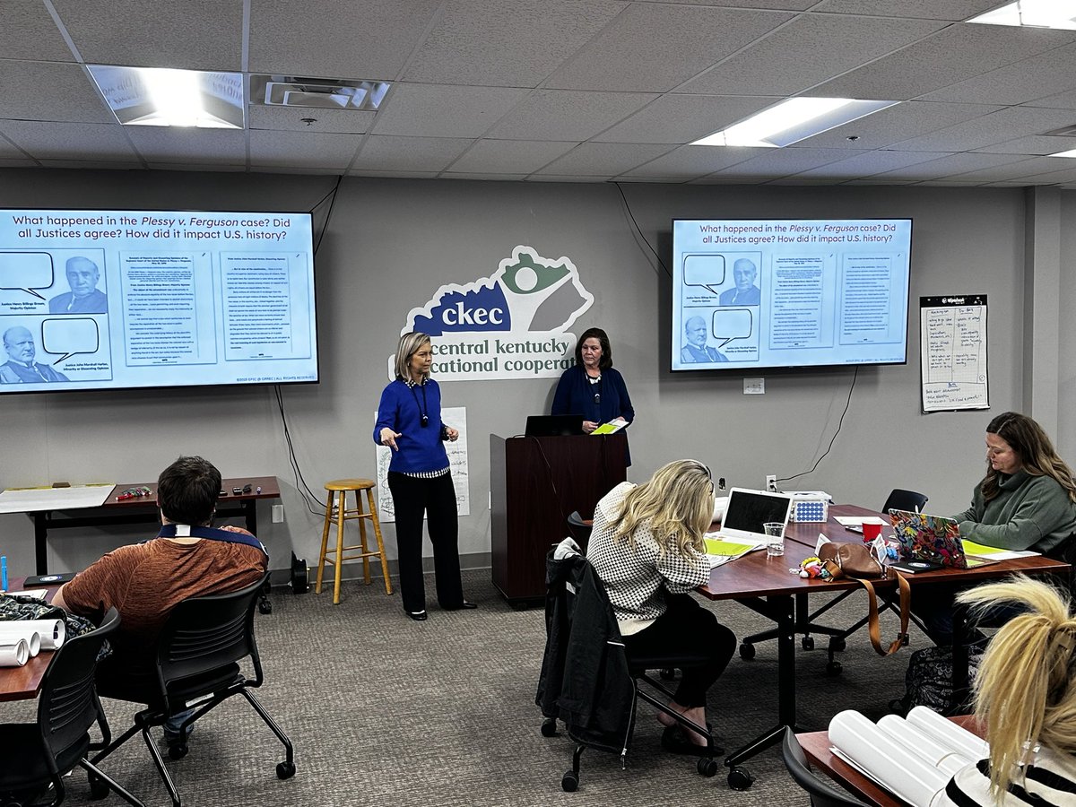 LSparksELA's tweet photo. Awesome collaboration today between @CKYEC @GRRECKY and @KEDC1 for 24 docs trainings. https://t.co/JB1ICQH3hQ