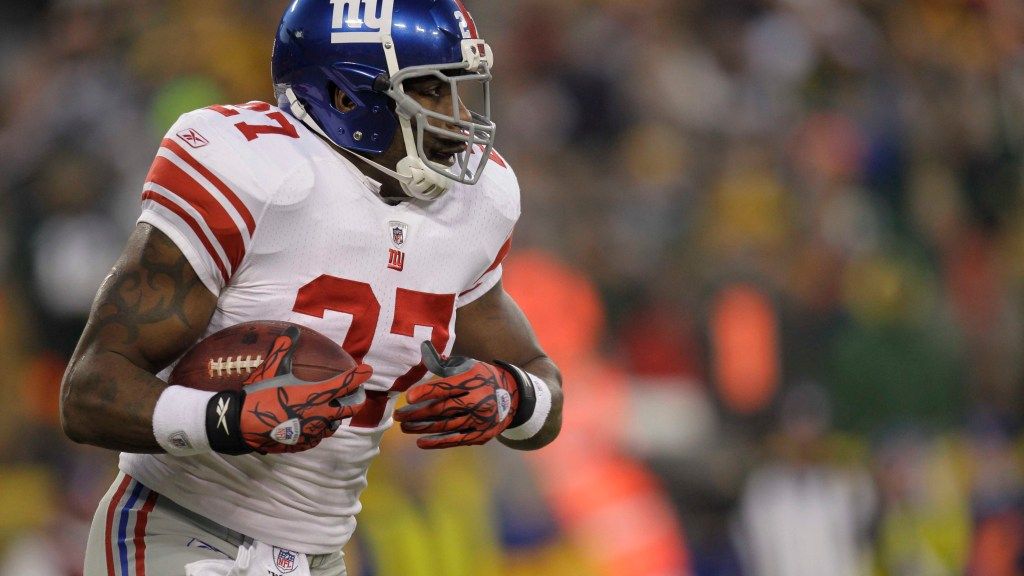 Son of Giants great Brandon Jacobs commits to Clemson giantswire.usatoday.com/2024/01/29/son…