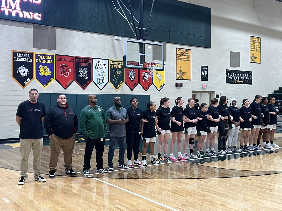 HTHSgbasketball's tweet photo. I’m so proud of our girls tonight!
#31 we are praying for you! Keep battling! Thank you to everyone who came out to support and donate! The donation jar will stay out for the next 3 home game ! https://t.co/budXNhm90T