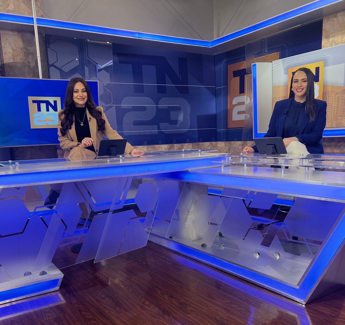 corinardon_tv's tweet photo. En la emisión de hoy en @TN23NOTICIAS y por nuestra plataforma digital @chapintv_ con mi querida @sandymonroy1 https://t.co/U0YfCalJJ7
