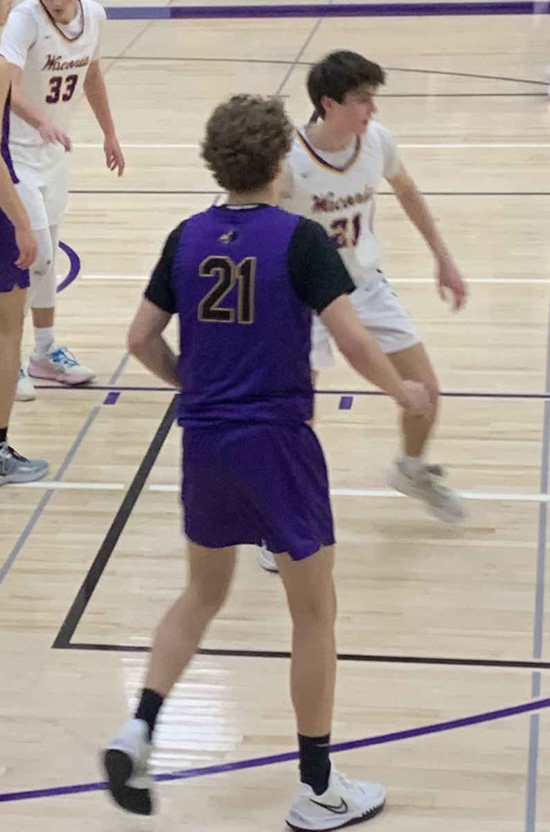 Nickle Dickle Hoops (@nickledicklebb) on Twitter photo BBB: Waconia over Chaska: 79-59.
🏀<a href="/jackson_hayes/">Jackson Hayes</a> 12
🏀<a href="/kirsch_will/">will.kirsch</a> 23
🏀<a href="/gavinolson_/">Gavin Olson</a> 19
🏀 Simon Meath with 11 points and 13 rebounds.
Blake with 20 for Hawks. BBB: Waconia over Chaska: 79-59.
🏀<a href="/jackson_hayes/">Jackson Hayes</a> 12
🏀<a href="/kirsch_will/">will.kirsch</a> 23
🏀<a href="/gavinolson_/">Gavin Olson</a> 19
🏀 Simon Meath with 11 points and 13 rebounds.
Blake with 20 for Hawks.