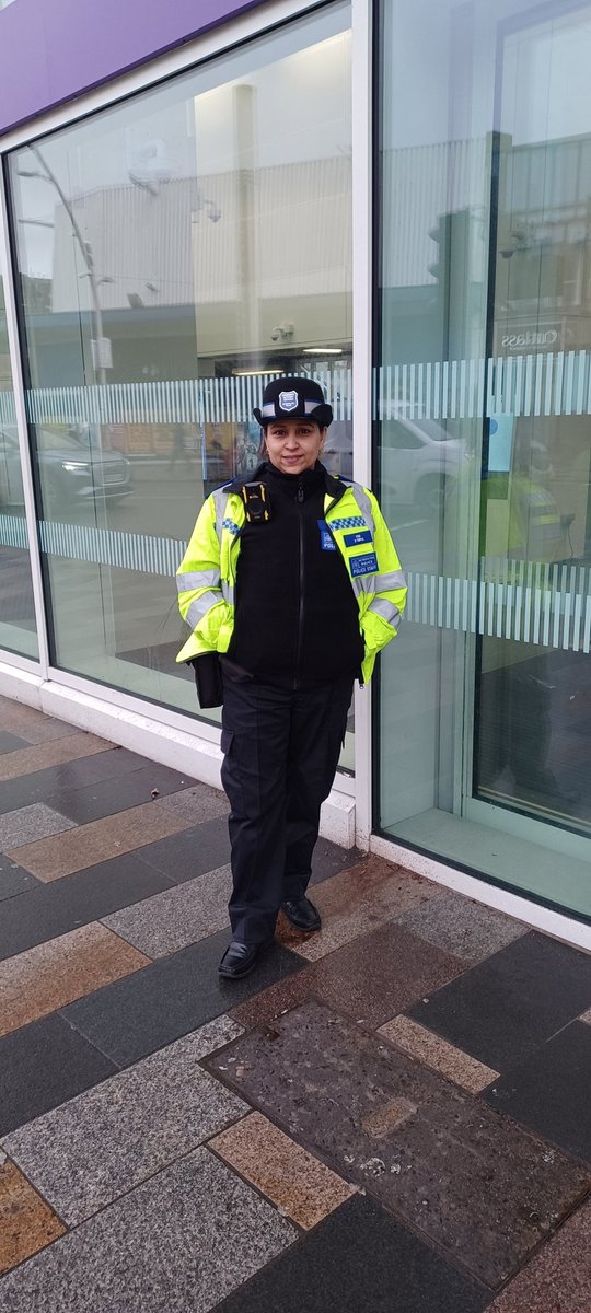 Today Ilford Town ward PCSO Naz will be visiting Al Bayan Mosque on Green Lane with the community leader Mr sheikh. We will be engaging with the females and locals on how we can improve to upkeep their safety in the area and to build trust .