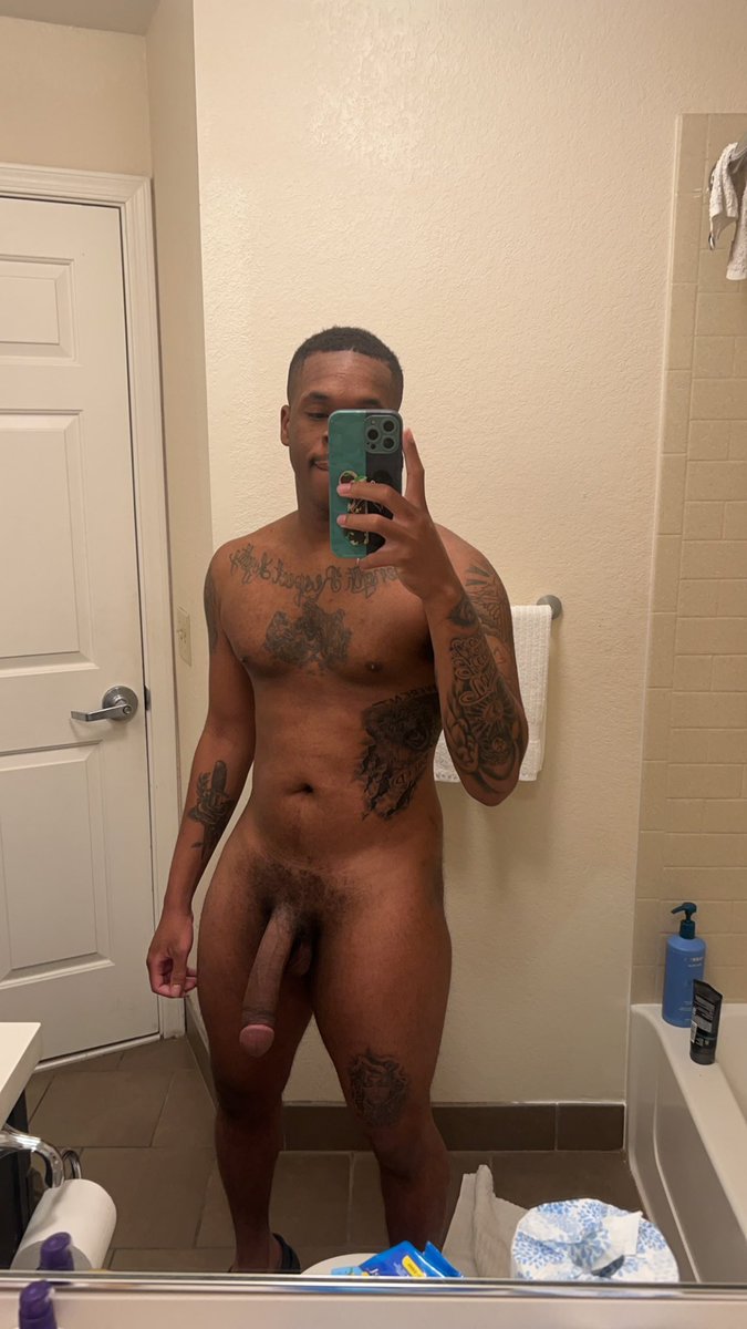 kingpappii22's tweet photo. I can send you pics like this? https://t.co/sN6KtcRlRh