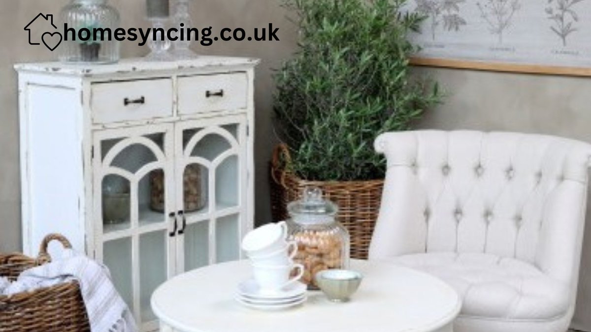 Homestyling ❤️ homesyncing.co.uk
#homesyncing #whitefurniture #frenchstyle #woodenfurniture #livingroom #livingroomdecor #homedecor #homefurniture #interior #interiordesign #interiordesigner #homedesign #homestyle #creamfurniture #rusticfurniture #rusticstyle #countryliving