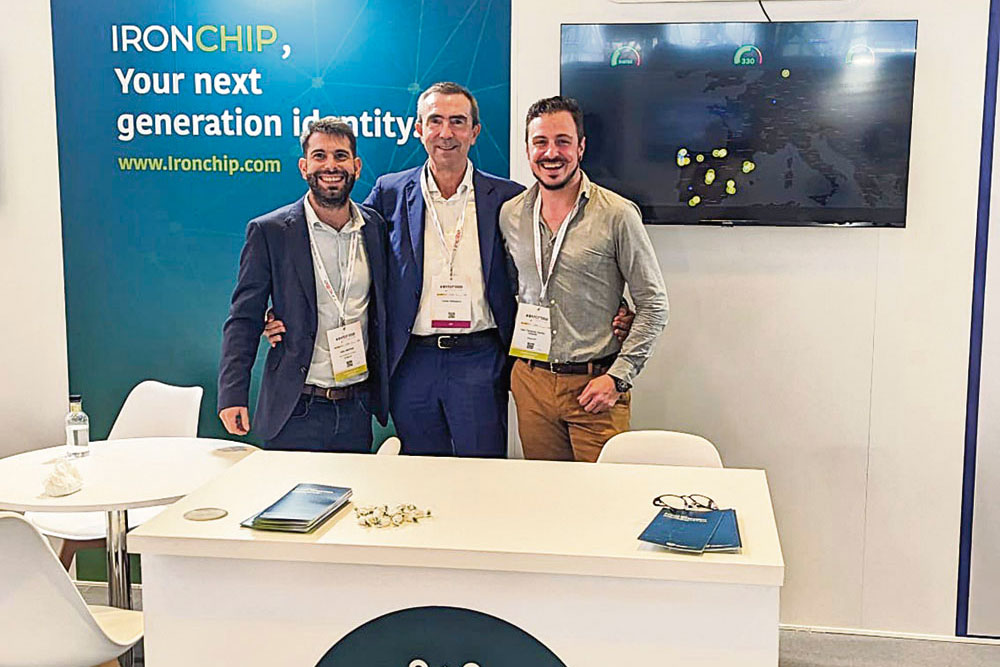 📰 <a href="/Ironchip_Telco/">Ironchip Cybersecurity</a>  entra en el mercado financiero y bancario gracias a su acuerdo con <a href="/Bosonit/">Bosonit</a> 
cutt.ly/7wZYY4nk