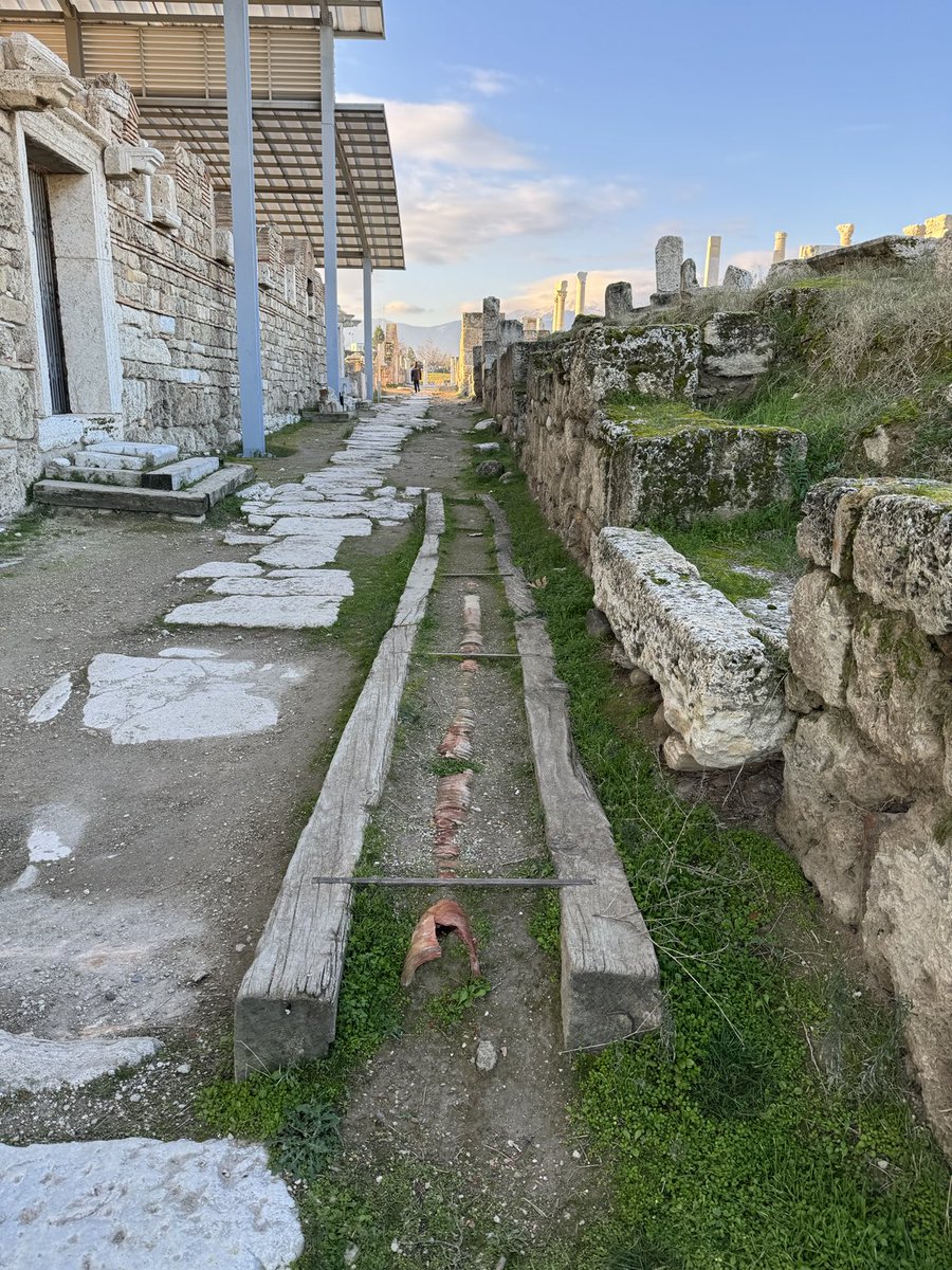 KennethBruce's tweet image. LAODECIA - Hot &amp;amp; cold springs flowed down from surrounding mountains, by the time it got to Laodicea, the water was lukewarm making people sick. Jesus said 
”So, because you are lukewarm, and neither hot nor cold, I am going to vomit you out of my mouth.” -Rev 3:16