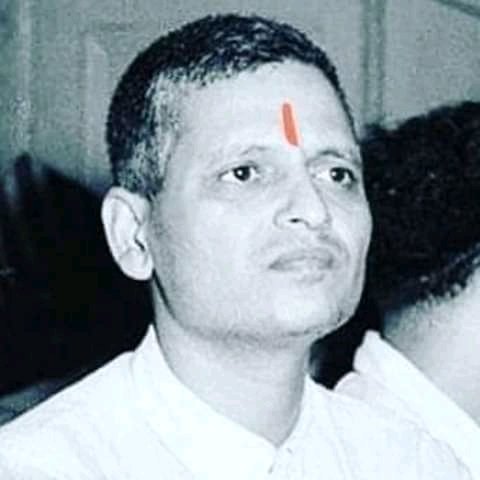 SuhaniDohare's tweet photo. A humble tribute to a true patriot of this motherland, Nathuram Godse.🙏🔥 https://t.co/3VYhfEO19p