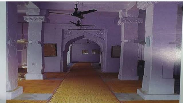 “The Hindu women plaintiffs in the Gyanvapi case will approach the Supreme Court to request the opening of sealed cellars in the Varanasi mosque.”

Along with this there should an appeal for an examination of the Bibi Razia Sultana masjid in Kashi/Banaras. That is the original