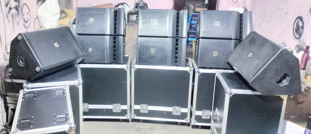UniquePro3's tweet photo. Unique Pro
We are dealing all types Line Array Speaker systems
And stage monitor
#dj #linearray #box #speaker #uniquepro #bass #dj #song #short #shorts #viral #video #latest #millonarios #top10 #meta #subwoofer #music #dance #fbreel #delhi #india #light #djlover #djquality https://t.co/7Wpv0SrKNJ
