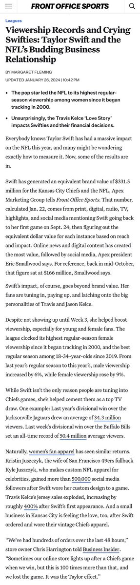Eclipness's tweet photo. For all y’all fuckers crying because Taylor “ruined football” 💅 y’all so lame https://t.co/pleQ2jNLTv