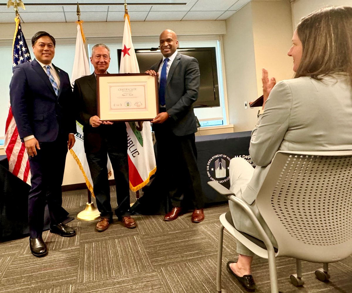 HUDPacific's tweet photo. #ICYMI - Congratulations to former @HUDPacific Deputy Regional Administrator Wayne Sauseda on his retirement. His decades state & #FederalCivilService brought public & private sector solutions. @HUDgov & our Region IX Team wish Wayne & his family the best now and in the future! https://t.co/ofzmcMfKQ1