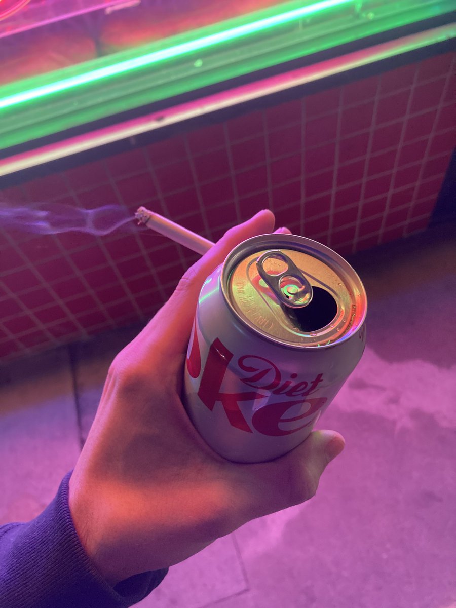 chillextremist's tweet image. Eating good