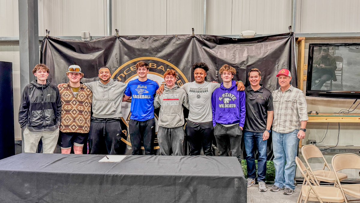 Noah McCombs tweet media