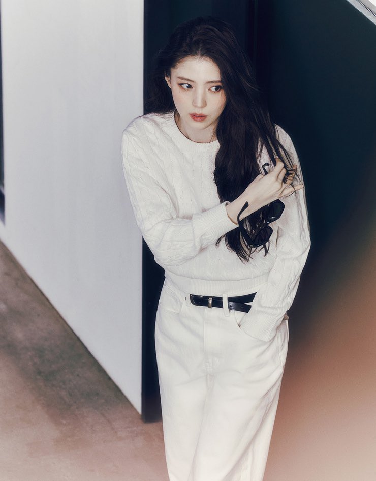 hansoheeglobal's tweet photo. Han Sohee for Giordano Korea

#HanSohee #한소희 https://t.co/AsHDpZybIy