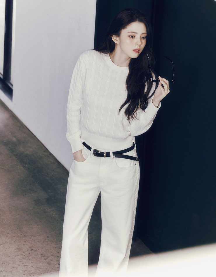 hansoheeglobal's tweet photo. Han Sohee for Giordano Korea

#HanSohee #한소희 https://t.co/AsHDpZybIy