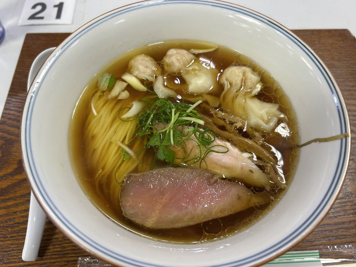 ramen_8beat's tweet photo. おはようございます！
京阪百貨店に行って参りました🍜
とても勉強になりました。

スタッフ募集してます！
●時給1000円(賄いあり、昇給あり)
●時間①10:30-15:30②17:30-21:30
①＋②可能

イベント情報などインスタにあげていくんでフォローよろしくお願いします

☟☟☟
https://t.co/L21pwoPNFy https://t.co/4RngN56tIs