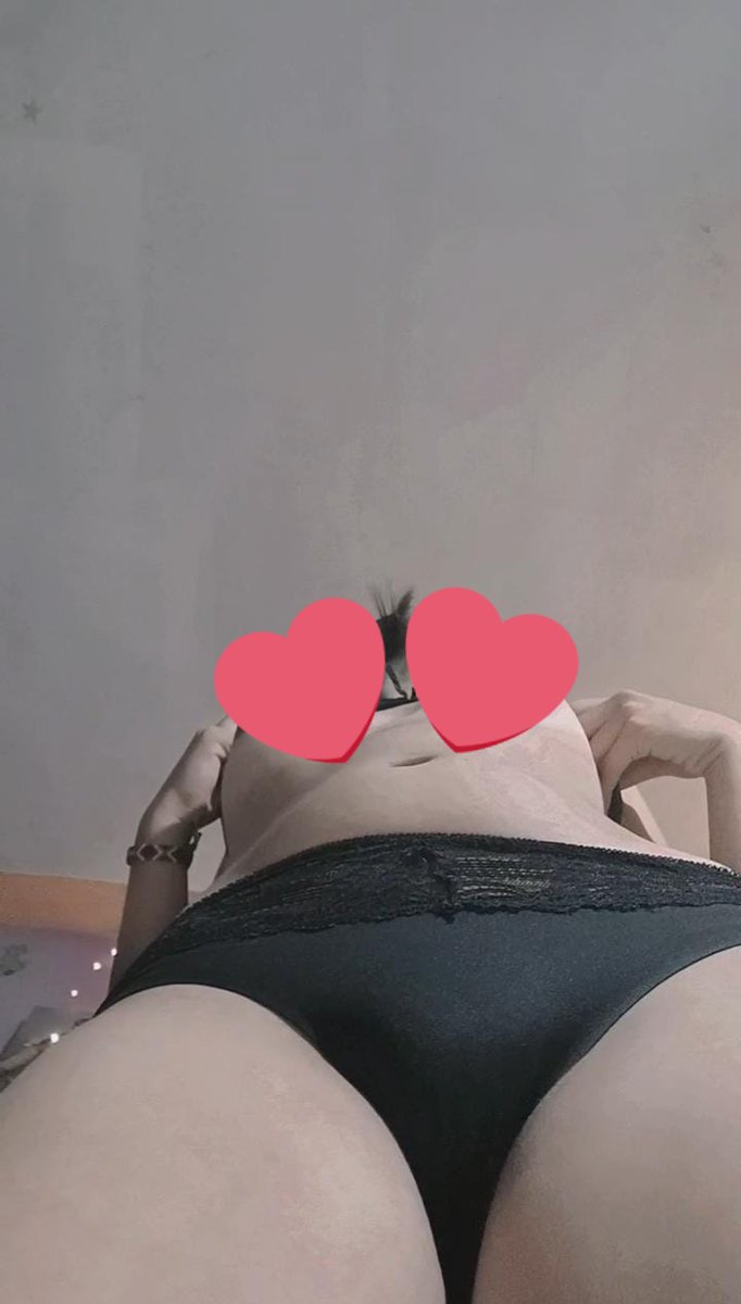 didix3312's tweet photo. Quieres que me siente en tu cara? https://t.co/9DakzDHRof