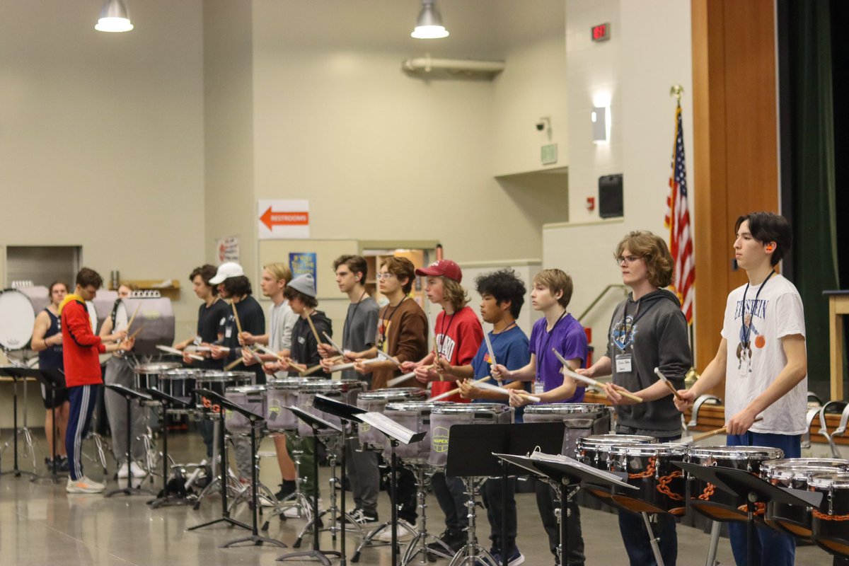 ColumbiansDBC's tweet photo. January camp recap: 🤩
Thanks for coming out this weekend!
#RollOn #columbiansdrumandbuglecorps #dciopenclass #dci2024 #marchopenclass https://t.co/n07ZFnEamg