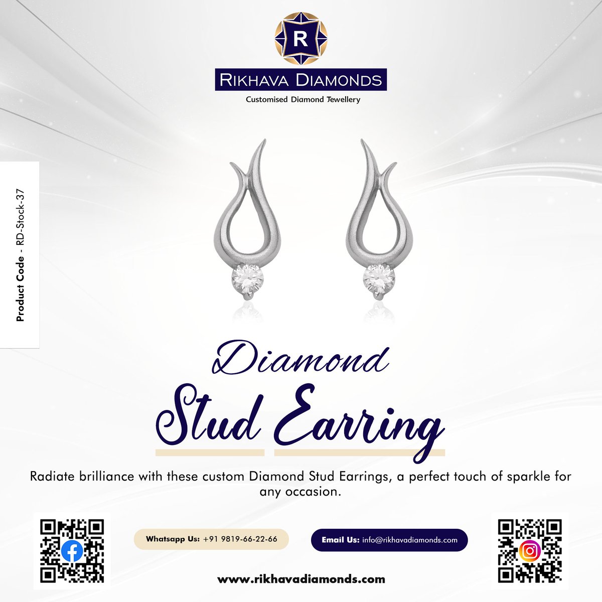 RikhavaDiamonds's tweet image. Our #diamondstudearrings perfectly blend exquisite craftsmanship and exceptional beauty. It is a versatile accessory that can effortlessly elevate any outfit, from casual to formal, and adds a touch of glamour to any occasion.
#ProductCode: RD-Stock37
rikhavadiamonds.com/diamond-stud-e…
